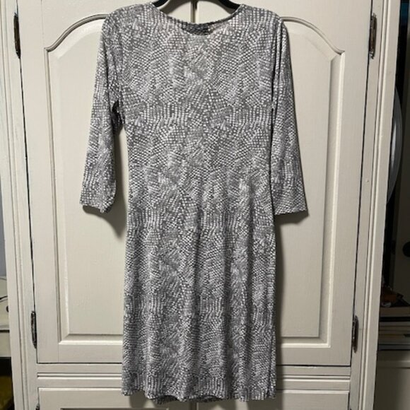 APT9 Wrap Dress - Picture 3 of 3